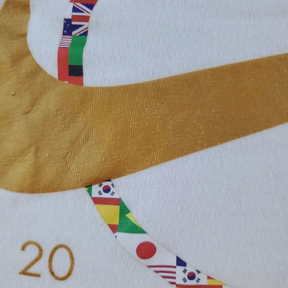 Nike 2020 World Flags Swoosh Graphic T-Shirt White Men's Size Large